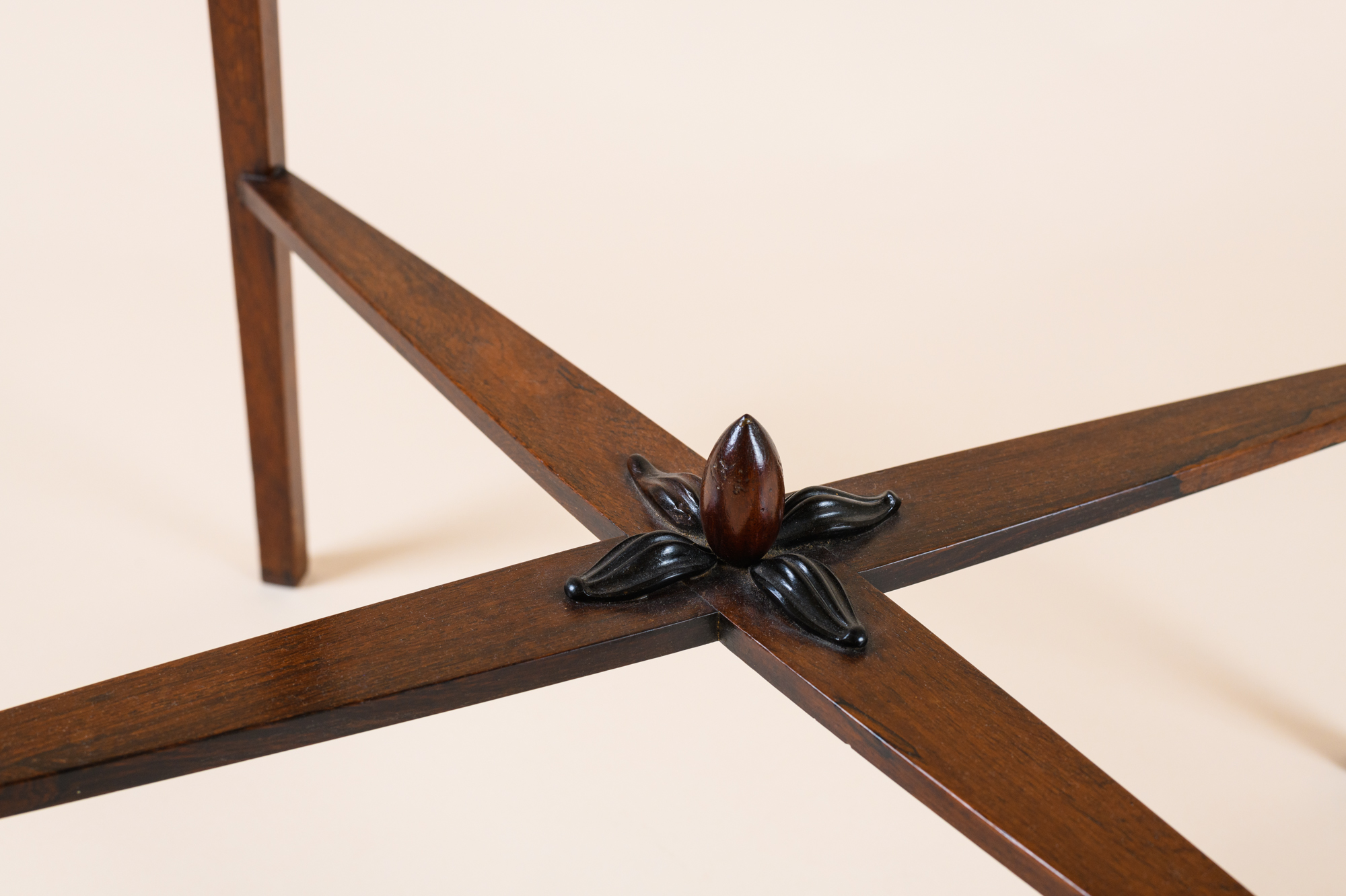 Rectangular side table, by André Fréchet c.1930, lemontree veneer and solid rosewood feet.​