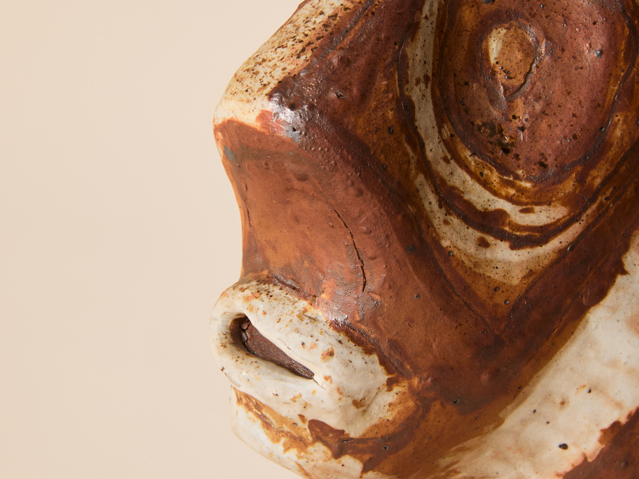 Cephaloid stoneware vase, covered in white and brown glazes by Bulgarian ceramist Vassil Ivanoff c.1965. ©romainforquy